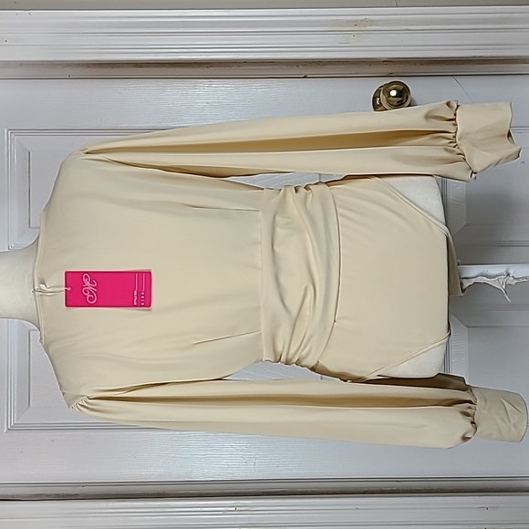 Mundefeis Botique Brand Bodysuit NWT - Picture 5 of 13